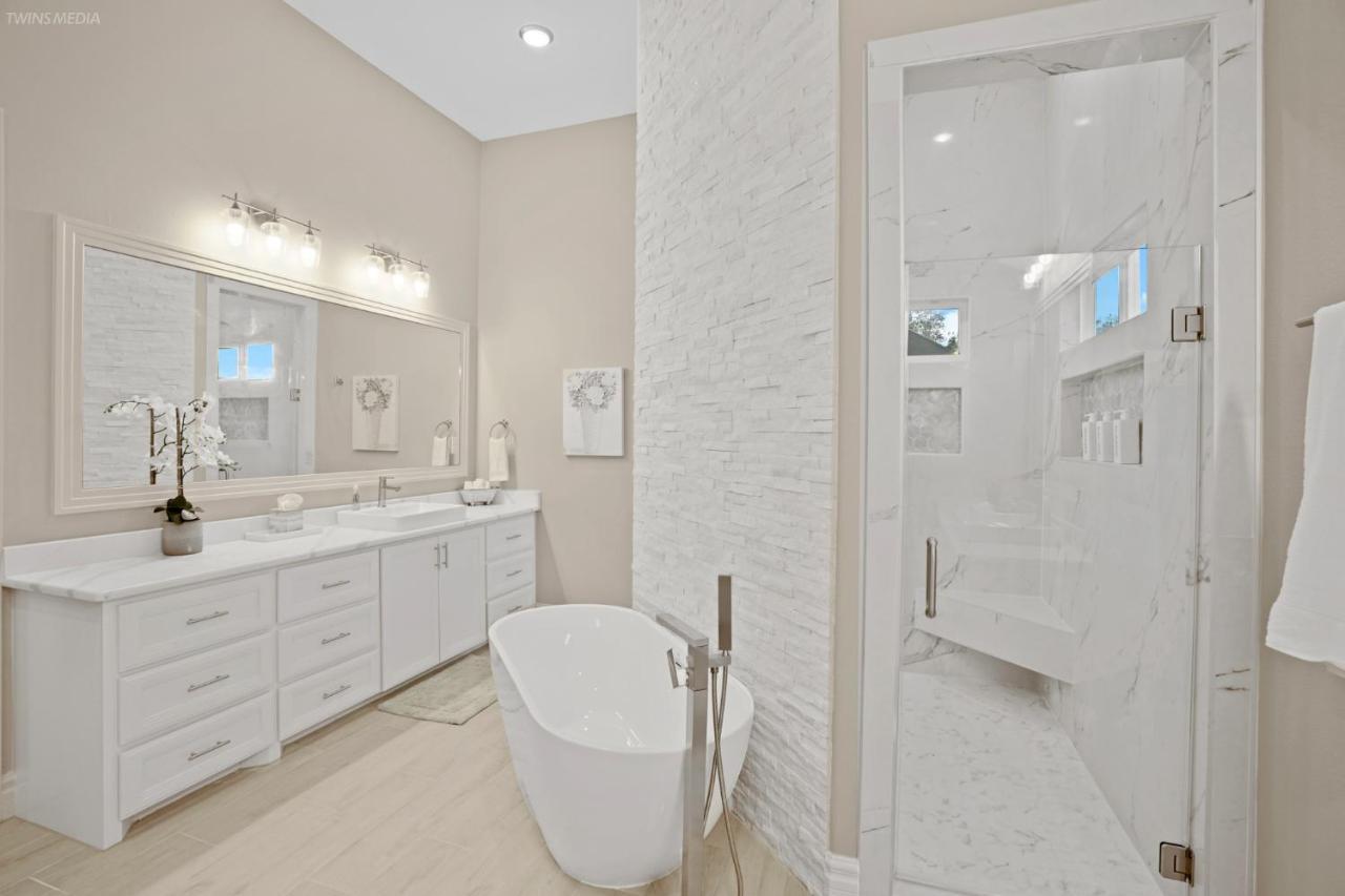 Newly Built Stylish Retreat With Designer Kitchen - Near Park & Beach Corpus Christi Buitenkant foto